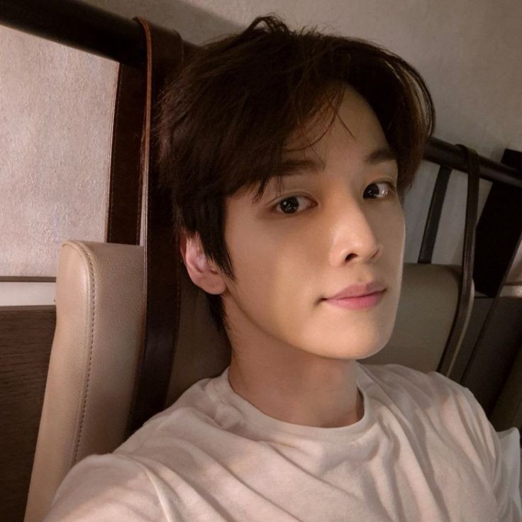 jung sn tweet media