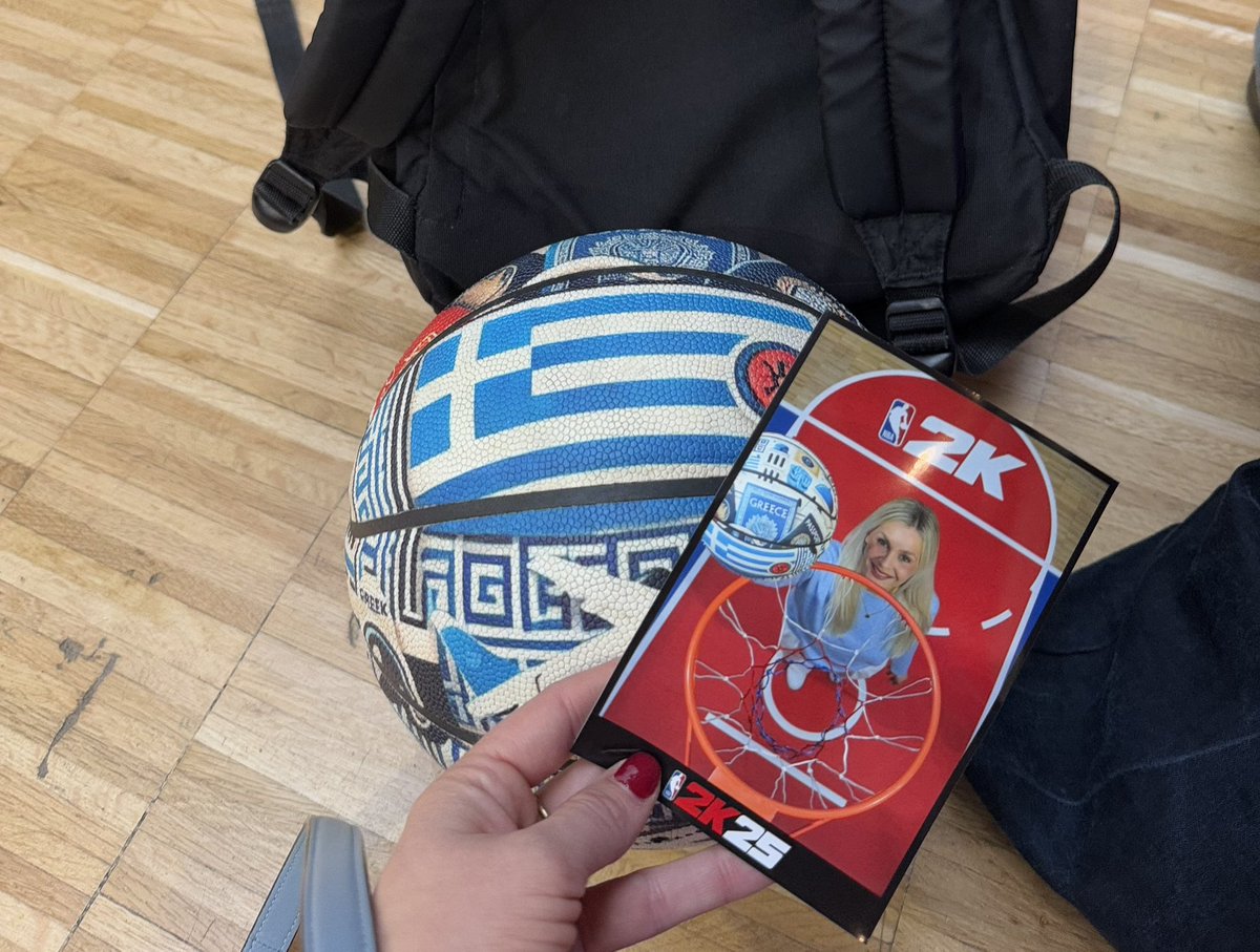 Balln Coach πΊ π (@theballnchikn) on Twitter photo The amazing <a href="/GreekAesthete/">Athanasia Panagiotopoulou Andritsopoulou</a> at NBA Paris!
The @Defi_si designed π¬π· π !
Making moves world wide! The amazing <a href="/GreekAesthete/">Athanasia Panagiotopoulou Andritsopoulou</a> at NBA Paris!
The @Defi_si designed π¬π· π !
Making moves world wide!