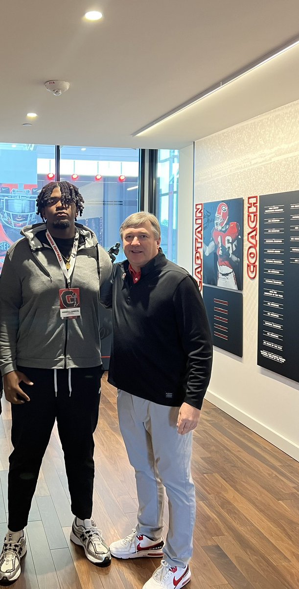 Kendall Guervil 4⭐️🇭🇹 (@kendallguervil) on Twitter photo Had an amazing time at UGA yesterday. Go dawggs!!!🐶<a href="/TravionScott/">Tray Scott</a> <a href="/KirbySmartUGA/">Coach Kirby Smart</a> <a href="/dltough_8/">Dayton LeBlanc</a> Had an amazing time at UGA yesterday. Go dawggs!!!🐶<a href="/TravionScott/">Tray Scott</a> <a href="/KirbySmartUGA/">Coach Kirby Smart</a> <a href="/dltough_8/">Dayton LeBlanc</a>