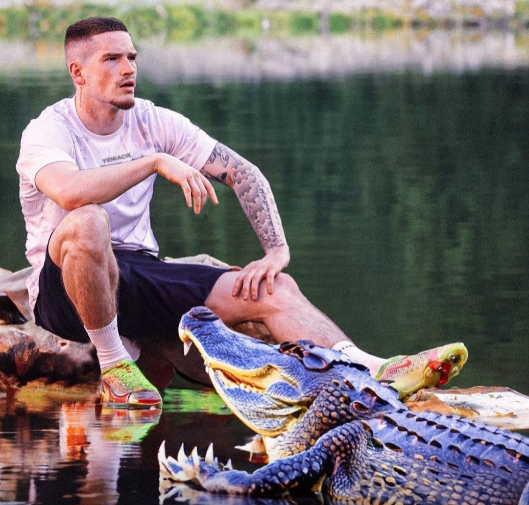 hacizinyo's tweet photo. Ryan Kent to Persepolis FC, here we go! Ryan Kent will leave Scotland and fly to Tahran today for medical tests. Contract until June 2027. here-we-go! https://t.co/6Kt0vkJvEe