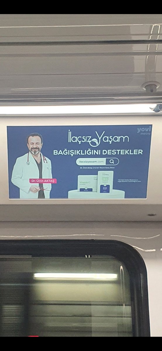 Metrolarda verilen reklamda "ilaçsızyaşam" markası ile gıda takviyesi ürünlerinde kullanılan "bağışıklığı destekler" ifadesi beraber kullanılarak yanlış bir algı oluşturulmakta. Ayrıca kişi DR ünvanını bu iş için kullanıyor. <a href="/sagliklicozum/">T.C. Sağlık Bakanlığı Sağlıklı Çözüm</a> #SağlıkBakanlığıSiziDinliyor