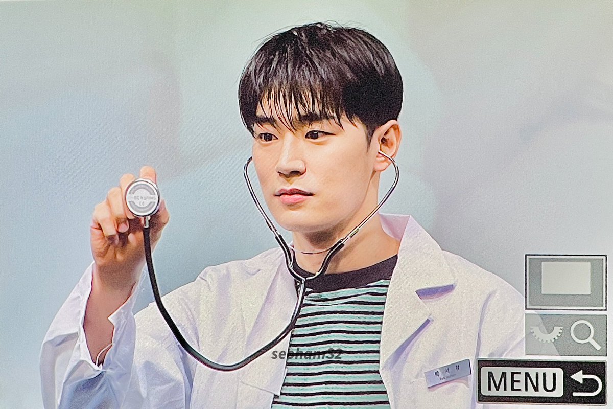 부검 결과 사인은 부검입니다