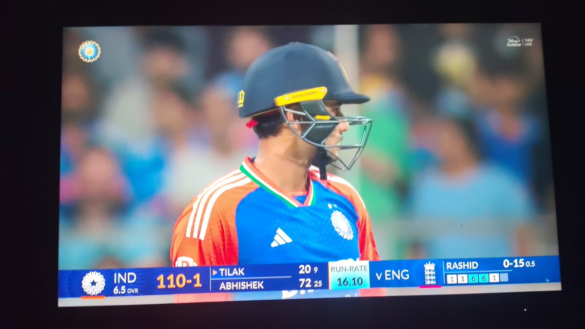 SRH_COOLIE's tweet photo. Ala kottakudadu Abhishek Impact player ledu kabbati mellaga aadali.
.
.
(To all those experts who said SRH fared well only cuz of Impact player rule) https://t.co/MnGZpusl4H