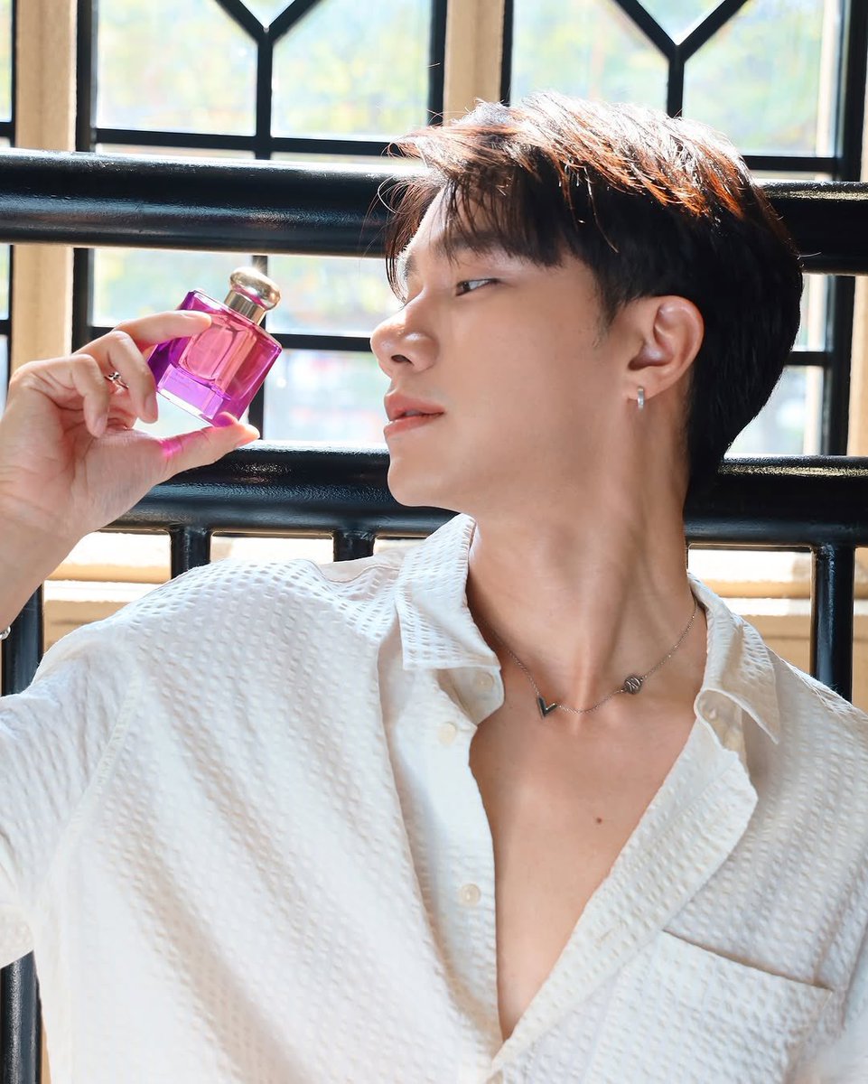 goodlux194565's tweet image. หอมมาก หวานอะ 

#CologneIntense #JoMaloneLondonTH #TimeForMe #TaifRose #ScentOfLove
@JoMaloneLondon 
@MSuppasit #MewSuppasit #มิวศุภศิษฏ์
@octotul #Tul_Pakorn #ตุลย์ภากร 
#MewTul #มิวตุลย์