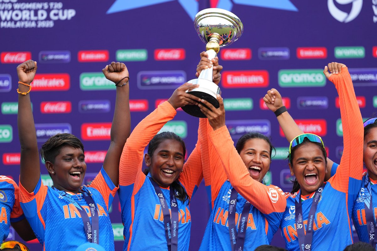 IsurusameeraISP's tweet photo. 2025 ICC U19 Women's T20 World Cup final match between South Africa and India at Bayuemas Oval on February 02, 2025 in Kuala Lumpur, Malaysia. (Photo by @IsurusameeraISP / @Gallo_Sport )

Shoot for @Gallo_Sport 

#sameerapeiris #icc #india #iccu19worldcup #southafrica https://t.co/285f20rYBp
