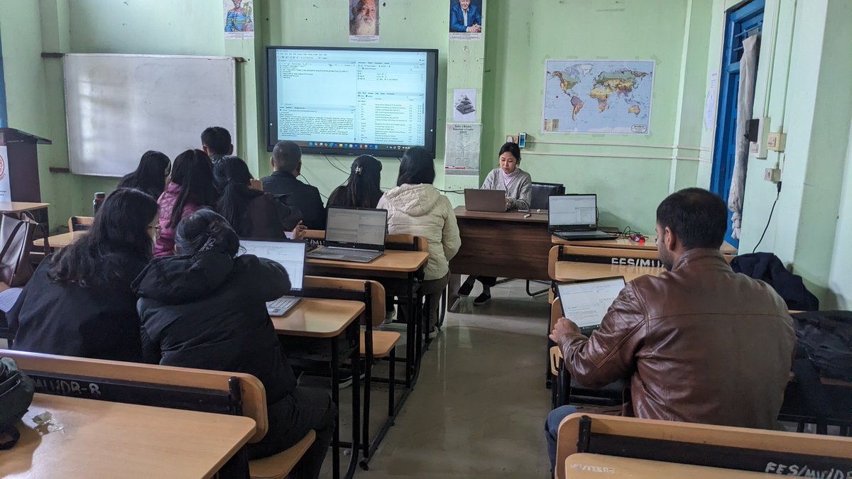 Lab_CGIFT's tweet image. Coding with R-packages!