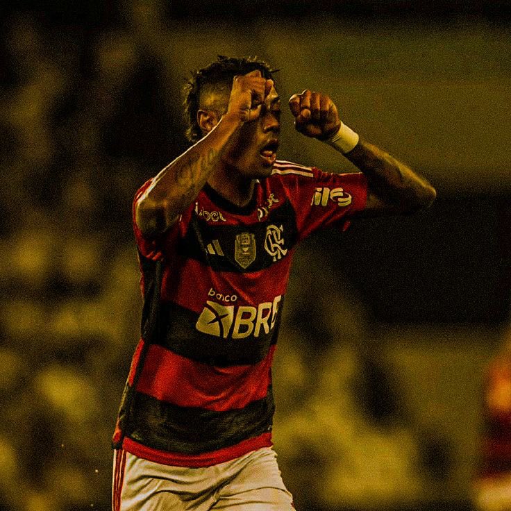 E NINGUÉM CALA 😭😭😭😭😭😭😭