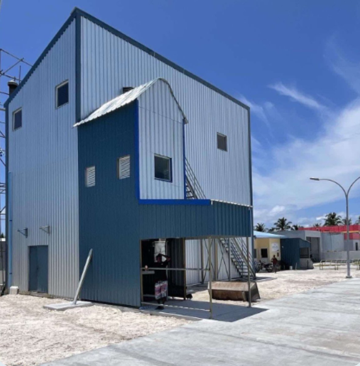 ގައްދޫ އައިސް ޕްލާންޓުން އަނެއްކާވެސް އައިސް ނުލިބޭ.

މީ އާދައަކަށް ވެއްޖެ.
ތަކުލީފަކަށް ވެއްޖެ.

ދާއިމީ ހައްލެއް އަވަހަށް ބޭނުންވޭ.

<a href="/MMuizzu/">Dr Mohamed Muizzu</a> <a href="/Shiyamaldives/">Ahmed Shiyam</a> <a href="/mifcomv/">MIFCO</a> 

<a href="/keyolhungelobby/">Keyolhunge Lobby</a> <a href="/keyolhanews/">keyolha</a> <a href="/TeamKeyolha/">Team Keyolha</a> <a href="/Dhiraasykeyolhu/">Dhiraasy Keyolhu ދިރާސީ ކެޔޮޅު</a> <a href="/mKeyolhu/">Mohamed Hassan</a> <a href="/Keyolhudidi/">Abdulla Didi</a> <a href="/ibrahim_sa7471/">Saamiu Ibrahim</a>