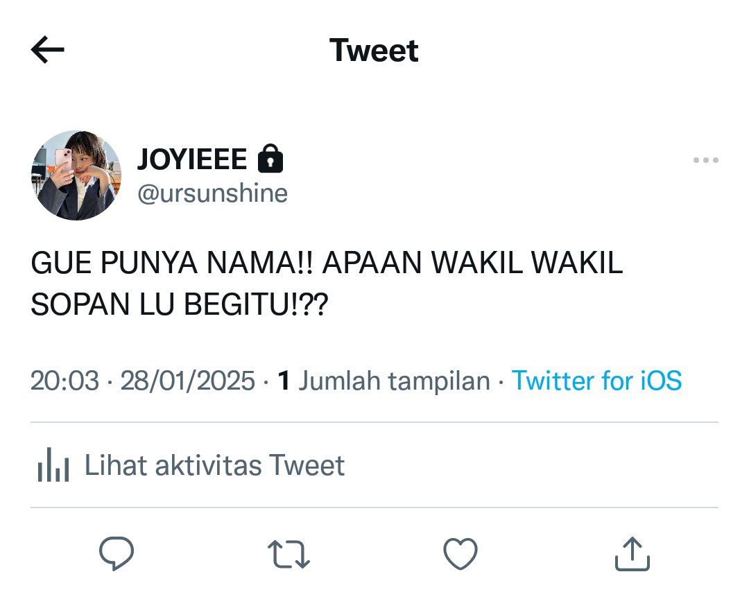epholoply's tweet photo. ketua kelas songong

a #flyhans few tweets au https://t.co/Enj8RaevDk