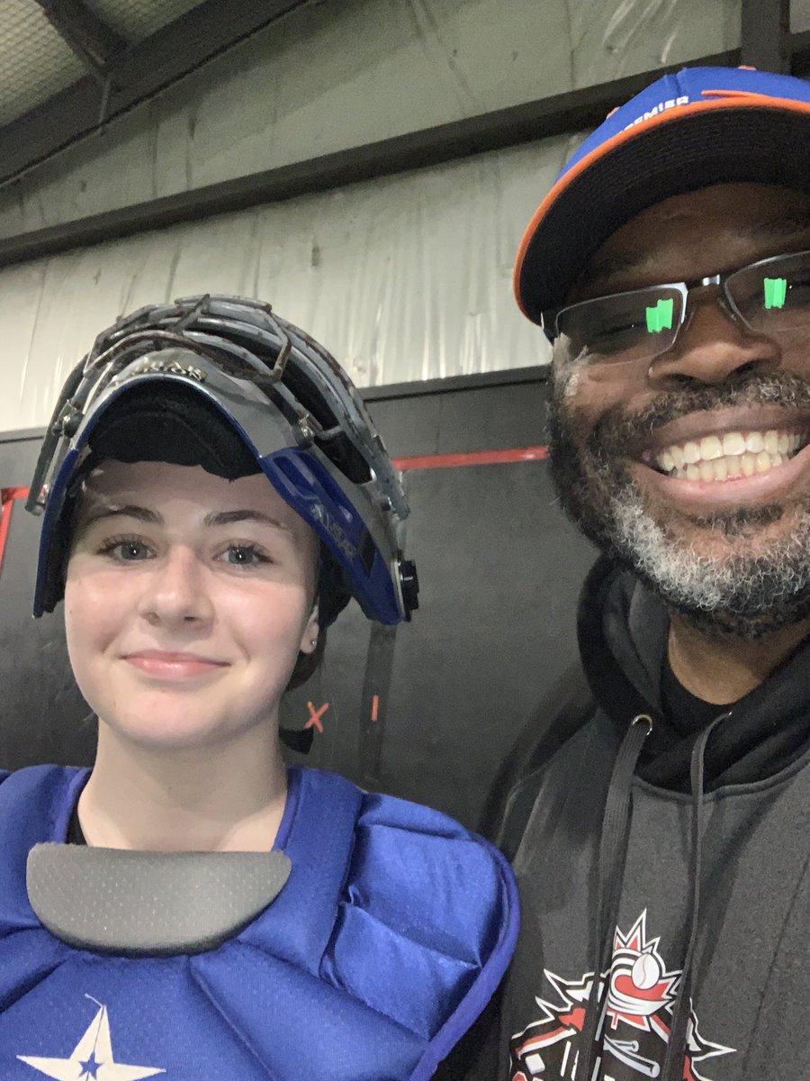 Coach_Ledge's tweet photo. @xanbarksdale @brake_nadine Lady Kaitlin #NationalCatchersDay https://t.co/EAmxbv7OWA