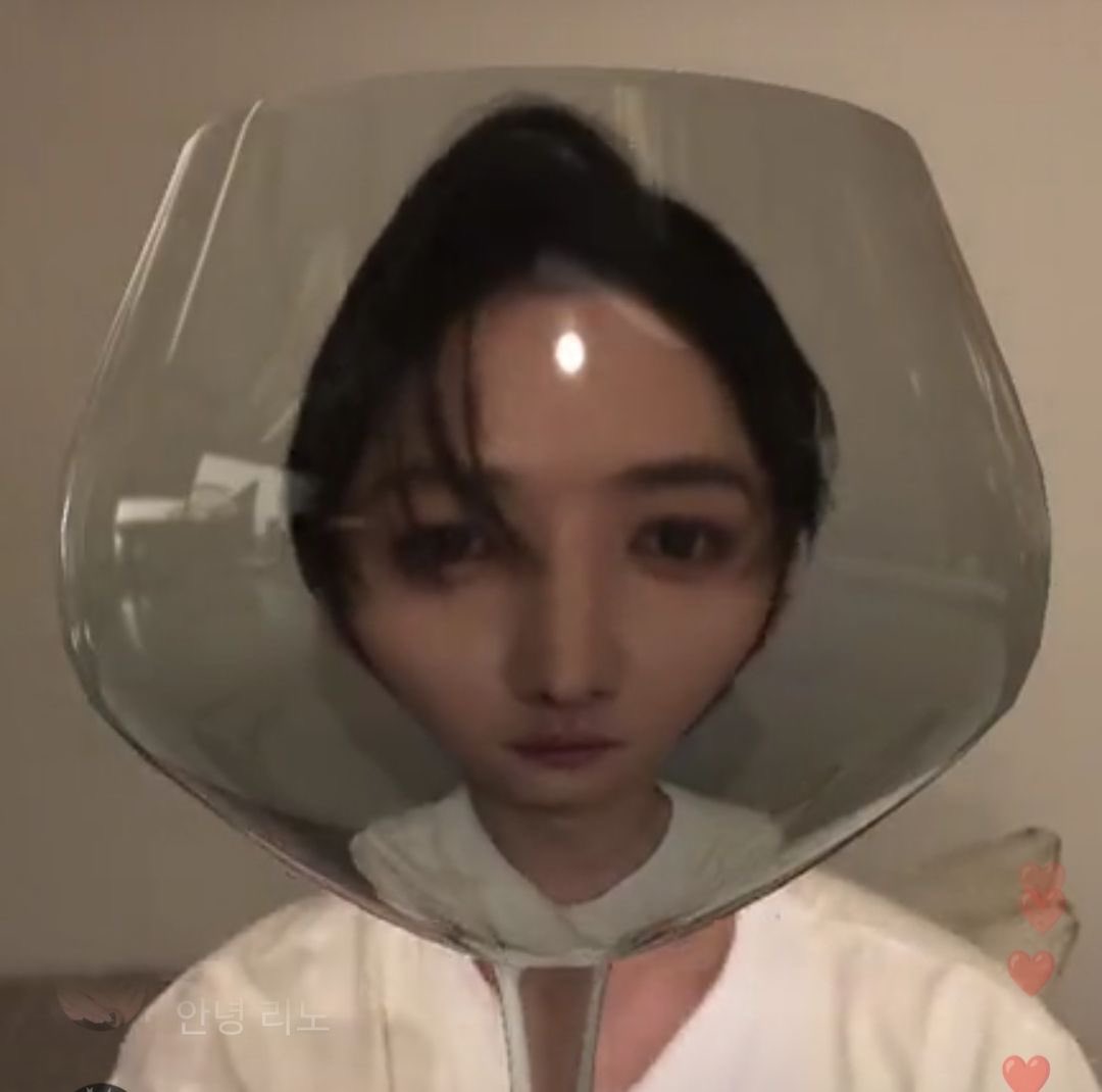 1003zip's tweet image. [closed]

hi guys, i’m finally closing this account for real now, and the apparent reason is that, i got hacked (by some michael rosinsky message), but luckily, i still managed to still gain access to this account on my ipad.

also the reason why i’m closing this account