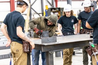 oakmontedu's tweet photo. Transforming lives through Career & Technical Education: Our #WorkBasedLearning model delivers real results:
• Industry-recognized, stackable credentials
• Direct employer partnerships
• Pre-Apprenticeship
Proud to celebrate #CTEMonth
#CareerTech #WorkforceDevelopment https://t.co/BEjKlZ0RWN