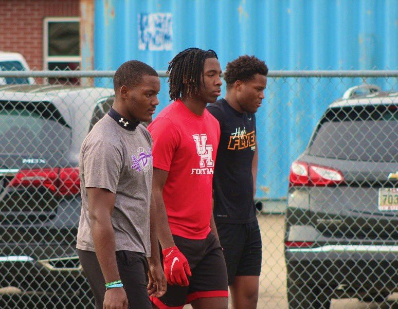 225✈️504✈️713 <a href="/DDasickest/">DK MAYS</a> <a href="/JLew999/">Joshua Lewis</a> go be great #bootboys