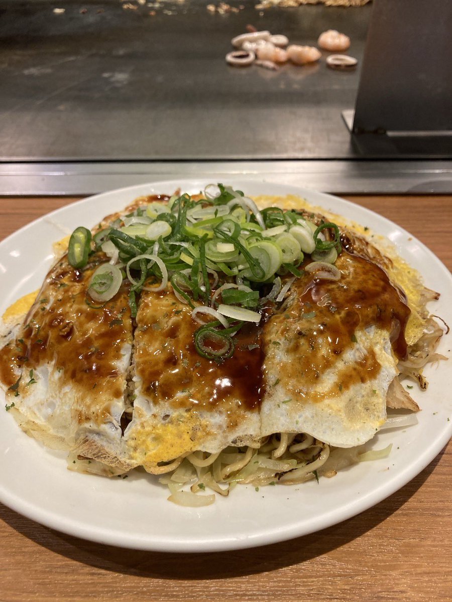 出張先の名物！
美味しそうに撮れないー
と思ったらマヨネーズかかってないからだ