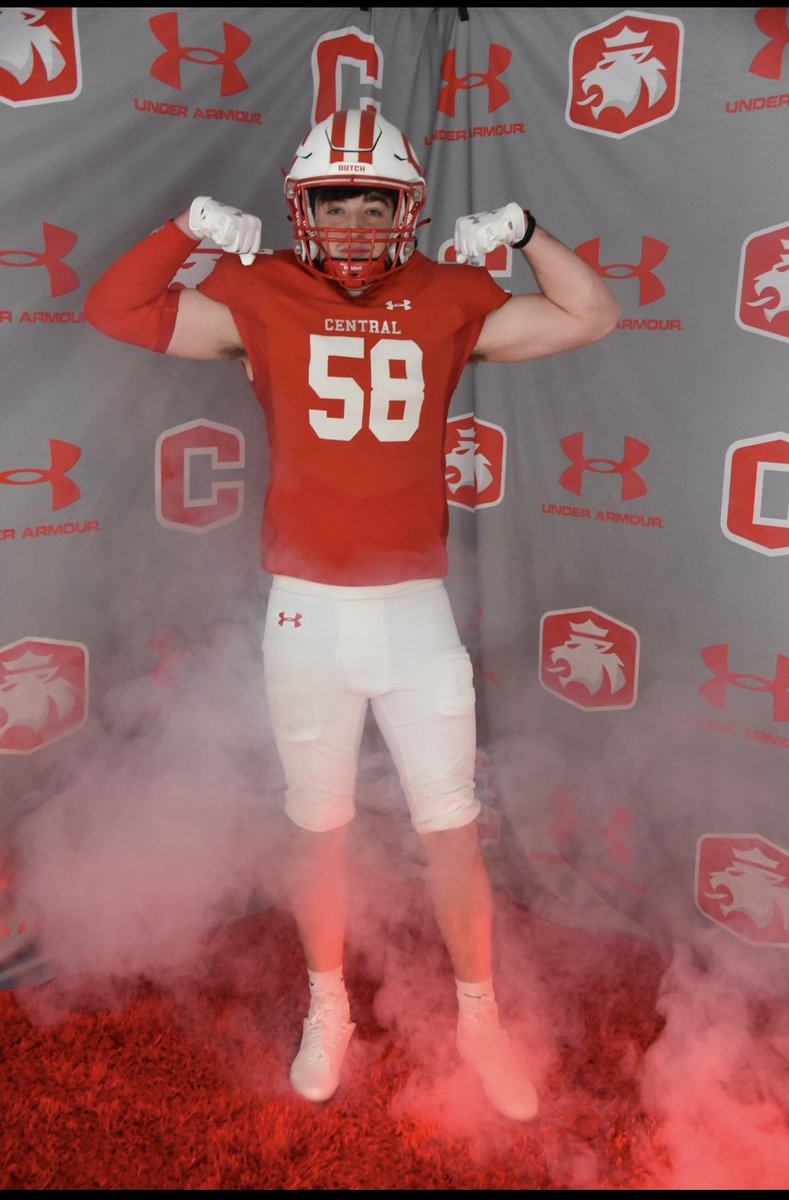 CJ Curry (@cjc_58) on Twitter photo Honored to receive an offer from <a href="/MChorowicz/">Mike Chorowicz</a> to @CUI_Football <a href="/mac4fb/">Jeff McMartin</a> <a href="/Max_Race/">Max Race</a> <a href="/Tschmink10/">Tanner Schminke</a>
<a href="/RonTBAOL/">Ron Sowers</a>
<a href="/CoachCamps5/">David Camps</a>
<a href="/CoachNaletteTHS/">Matt Nalette</a>
<a href="/CoachDNL/">DNL Rotti</a>
<a href="/CoachGMedrano/">George Medrano</a>
<a href="/gridironarizona/">Gridiron Arizona</a> Honored to receive an offer from <a href="/MChorowicz/">Mike Chorowicz</a> to @CUI_Football <a href="/mac4fb/">Jeff McMartin</a> <a href="/Max_Race/">Max Race</a> <a href="/Tschmink10/">Tanner Schminke</a>
<a href="/RonTBAOL/">Ron Sowers</a>
<a href="/CoachCamps5/">David Camps</a>
<a href="/CoachNaletteTHS/">Matt Nalette</a>
<a href="/CoachDNL/">DNL Rotti</a>
<a href="/CoachGMedrano/">George Medrano</a>
<a href="/gridironarizona/">Gridiron Arizona</a>