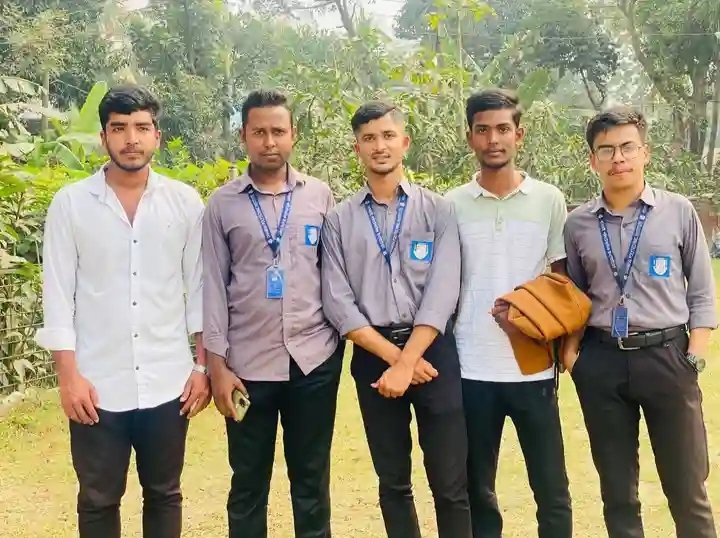 EliasSabuj's tweet photo. এই ছবি গুলো একটা সময় স্মৃতি হয়ে থাকবে https://t.co/nZ9ZLHIFM9