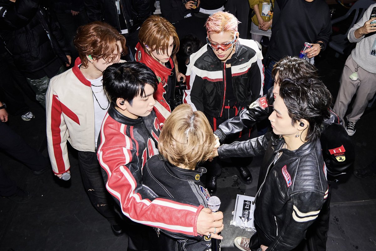 dropsofps's tweet image. GOT7 are 7 very precious people 💚 

All of the clips from the concerts make my heart happy 🥹

Thank you for all that's you've put into this comeback

#GOT7 #갓세븐 @GOT7Official
#NESTFEST #GOT7_NESTFEST