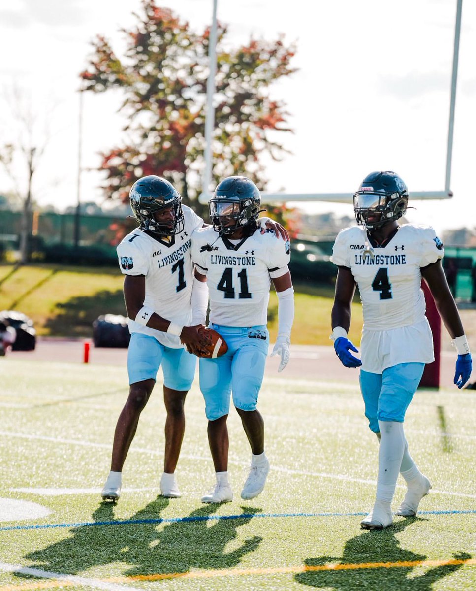 After a great visit and conversation with <a href="/CoachWTrenchMob/">Coach Dr. Mark A. Williams Jr. 🤘🏾</a> I’m blessed to receive an offer from Livingstone University! #agtg <a href="/ChadLittle27/">Chad Little</a> <a href="/cometsolcoach/">@NSCometsOC</a> <a href="/ncjay704/">Damarion " Jay " " ACTION " Jackson</a> <a href="/NorthstanlyFB/">North Stanly Football</a> <a href="/NS_BoosterClub/">North Stanly Booster</a> <a href="/NSHSAthletic/">North Stanly Athletics</a> <a href="/JoelBryantHSOT/">Joel Bryant - HighSchoolOT 🏈</a>