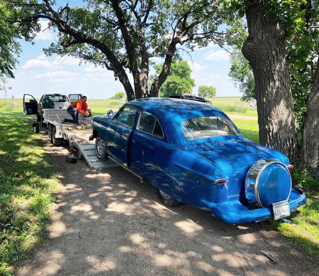 theroygarage's tweet photo. Who wants to see some 49 Ford videos?? 👨🏻‍🔧 #theroygarage https://t.co/tEVfJmYtHR
