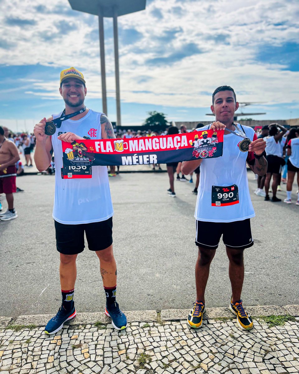 btqmeier's tweet image. Tem #BotequimMéier na #FlaRun

Nossos Coiotes @lucas_cout11 e @PbRodrigues7 representaram na corrida de 10km

É O MÉIER!

#Flamengo 
#ClubeDeRegatasDoFlamengo #CRF 
#FlaManguaça 
#MaiorChoppDoBrasil 
#EmbriagadosPeloMengão 
#TropaDoCoiote