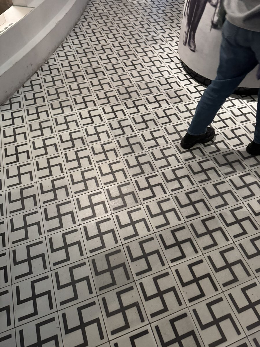 Elon musk floor