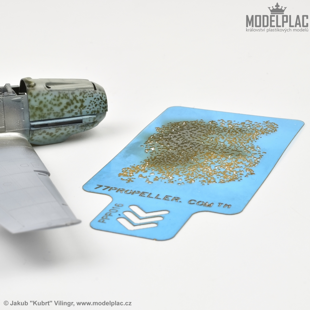 Jakub_Vilingr's tweet image. Oblt. Helmut Wick´s Bf 109 E-4, W. Nr. 4148 had very difficult camouflage made from litlle splotches. This is my first try with 77propeller Airbrush stencil Set 1 and I´m think thait it looks okay.