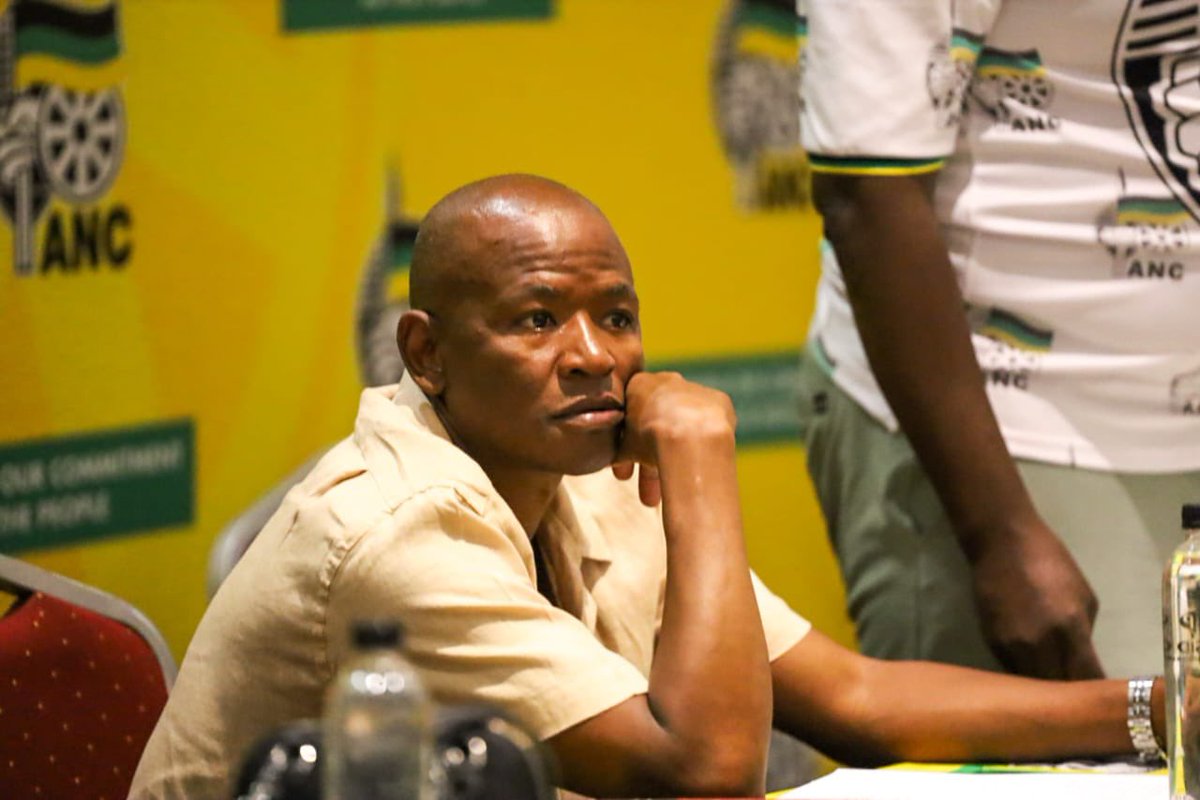 Polediso_M's tweet image. The ANC Free State PEC embarks on a reflective retreat to engage in a profound analysis of the political landscape in the post-democratic period. The PEC will critically examine the evolving socio-political conditions that have shaped the province and map a way forward. 
⚫️🟢🟡