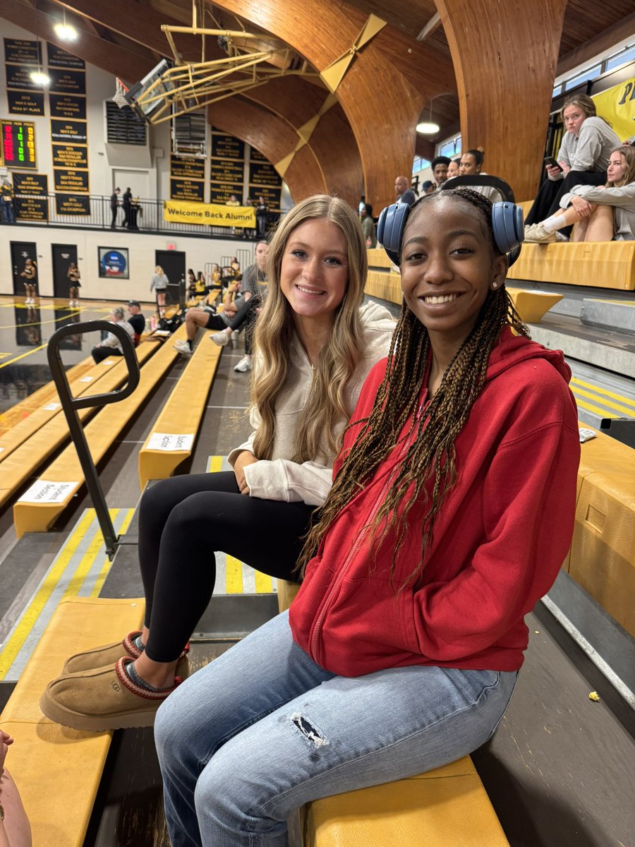 Supporting my Petrels with another big win today  <a href="/GoPetrelsWBB/">Oglethorpe Women's Basketball</a> and got to see <a href="/Corrinsevier/">Corrin</a>