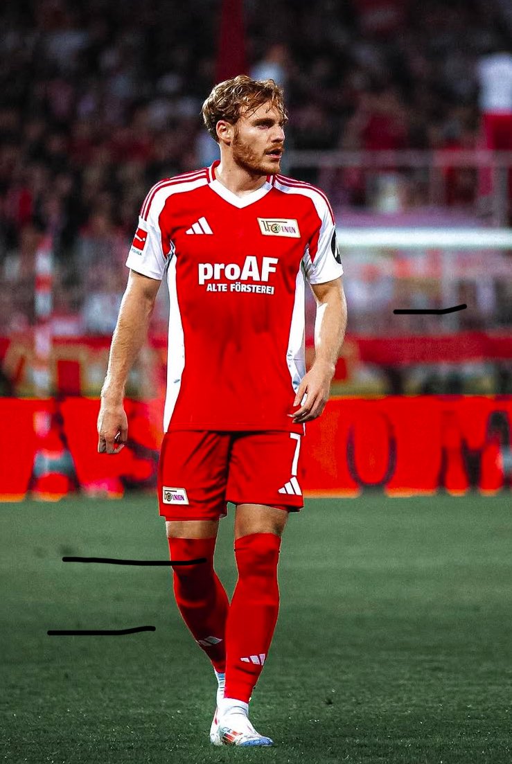 L_deRuiter's tweet photo. EXKLUSIV 🚨: Yorbe #Vertessen steht kurz vor einem Wechsel zu #RBSalzburg! Die Österreicher wollen den Offensivspieler vom #1FCUnion fest verpflichten! Vertessen fehlte bereits am Sonntag beim Training! @SkySportDE @SkySportNews https://t.co/X9VWZXF26R