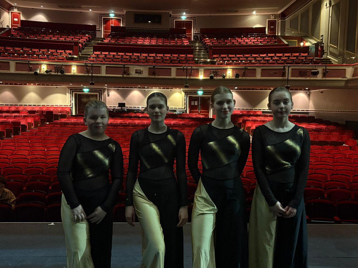 CREATIVE VOICE 💃 

We have had the best time at <a href="/NewTheatreHull/">Hull New Theatre</a> performing in <a href="/youthartshull/">Creative Voice</a> <a href="/HullDance/">Hull Dance</a> . Thank you for the opportunity #Movetogether