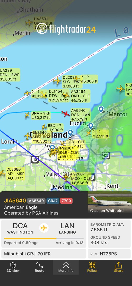 SquawkTracker's tweet image. Flight AA5640 from Washington to Lansing
fr24.com/JIA5640/38f9ea… Diverting to CLE. Reason for declared emergency unknown. We are tracking…