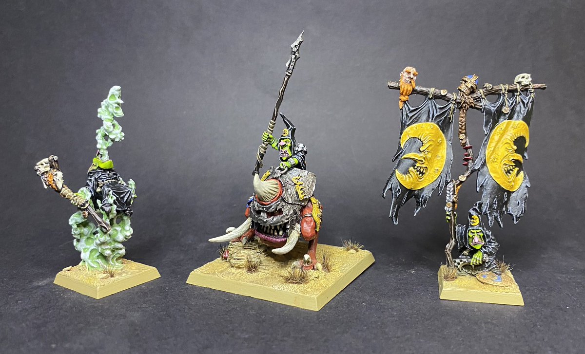 joshthepaintguy's tweet image. Finished up these three beauties today 

They’re all such nice models an absolute joy to paint 
#warhammer #theoldworld #orcs #WarhammerCommunity #Goblin #orcsandgoblins