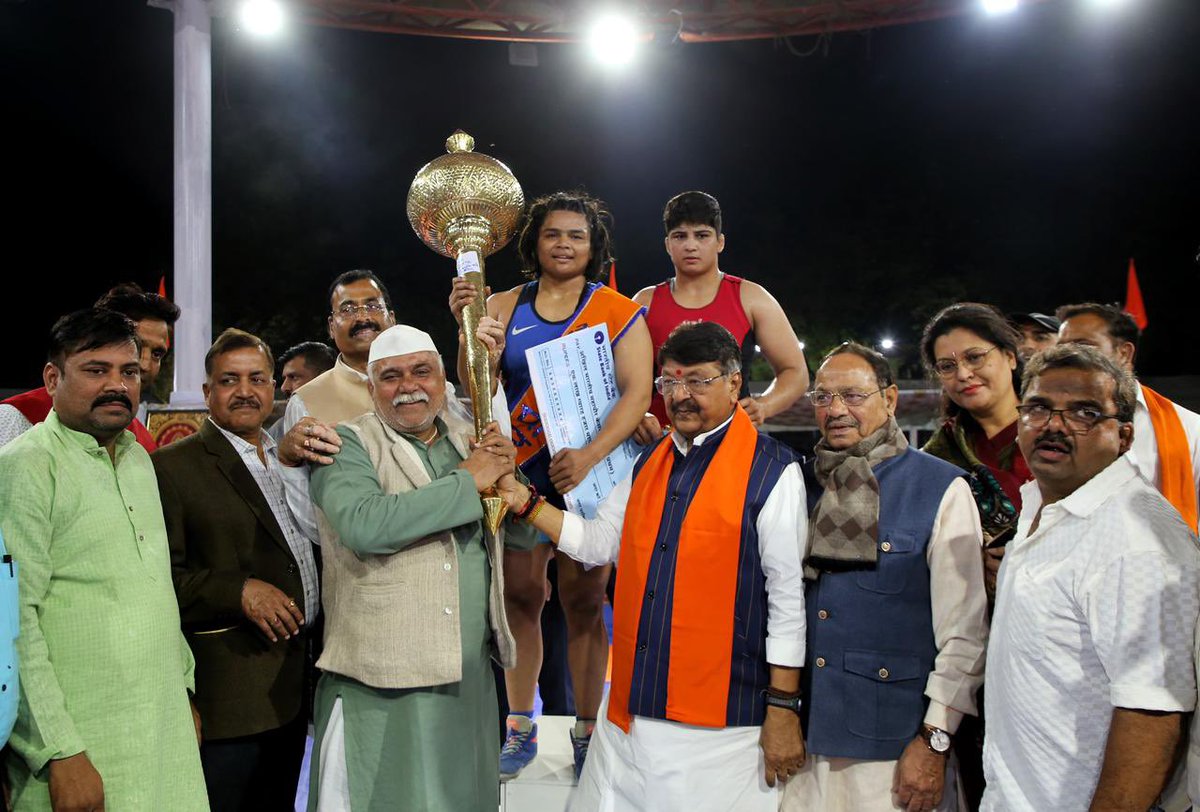 Divya Kakran tweet media