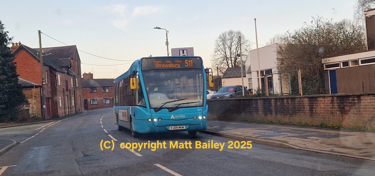 Arriva midlands 2974 YJ09 MKM