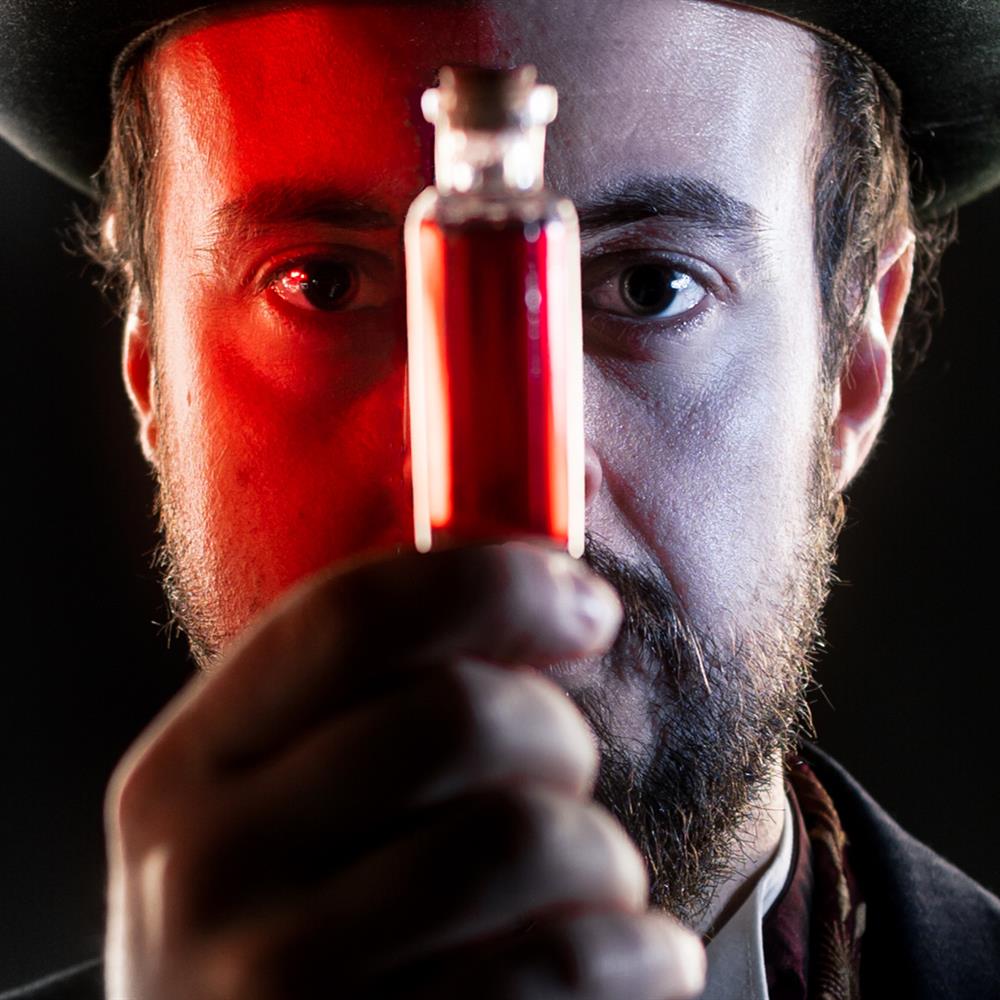 Jekyll and Hyde <a href="/crescenttheatre/">Crescent Theatre</a>

Feb 8-15 "Neil Bartlett's inventive, brilliantly theatrical adaptation cuts right to the heart of Robert Louis Stevenson's darkly fascinating tale of male violence, guilt &amp; privilege."
Tickets: crescent-theatre.co.uk/event-details/…
#Birmingham #BrumHour
