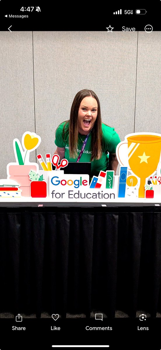 JacxonTECH's tweet image. Had an amazing time presenting Prompt Smarter Not Harder at #TCEA ✨! Huge thanks to @friEdTechnology  and @GoogleForEdu for making it all possible. #tcea2025 #AIinEducation