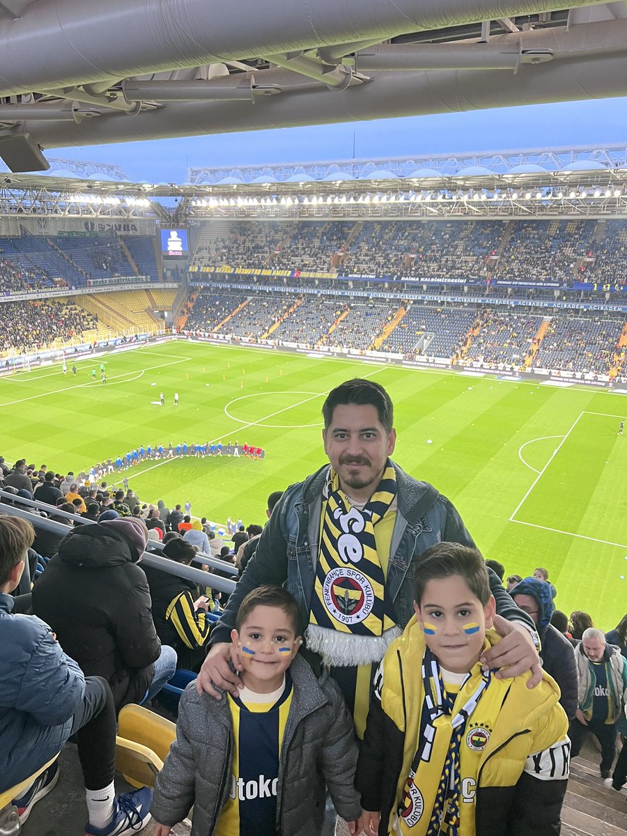 Hadi Fenerbahçe’m 💛💙