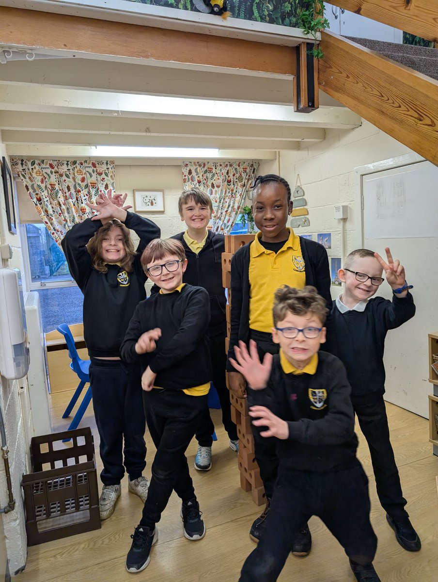 Mrs Nicholson tweet media