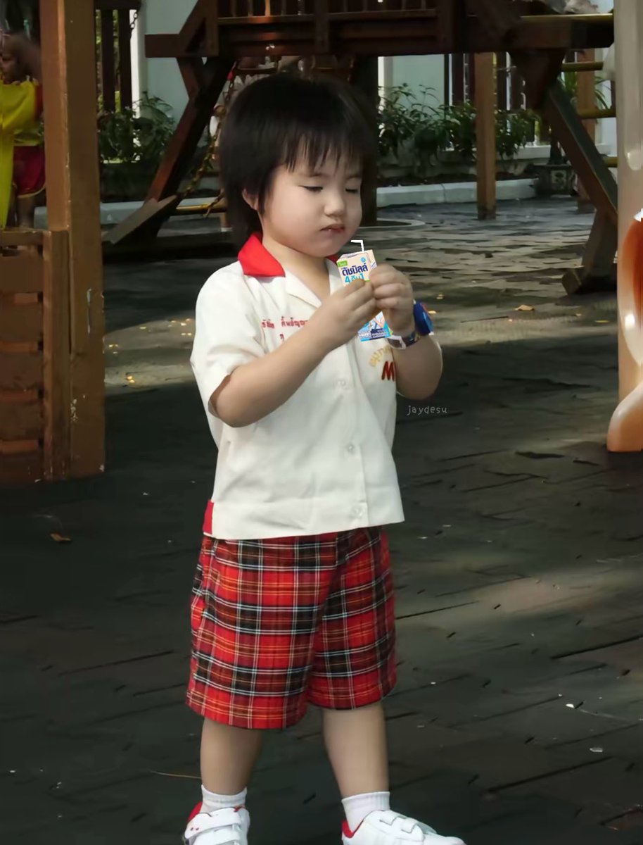 sleepyjaydesu's tweet photo. ภูภูแอบกินนมก่อนเพื่อนได้ไง 👶🏻🧃 https://t.co/n1rt5yz7rR