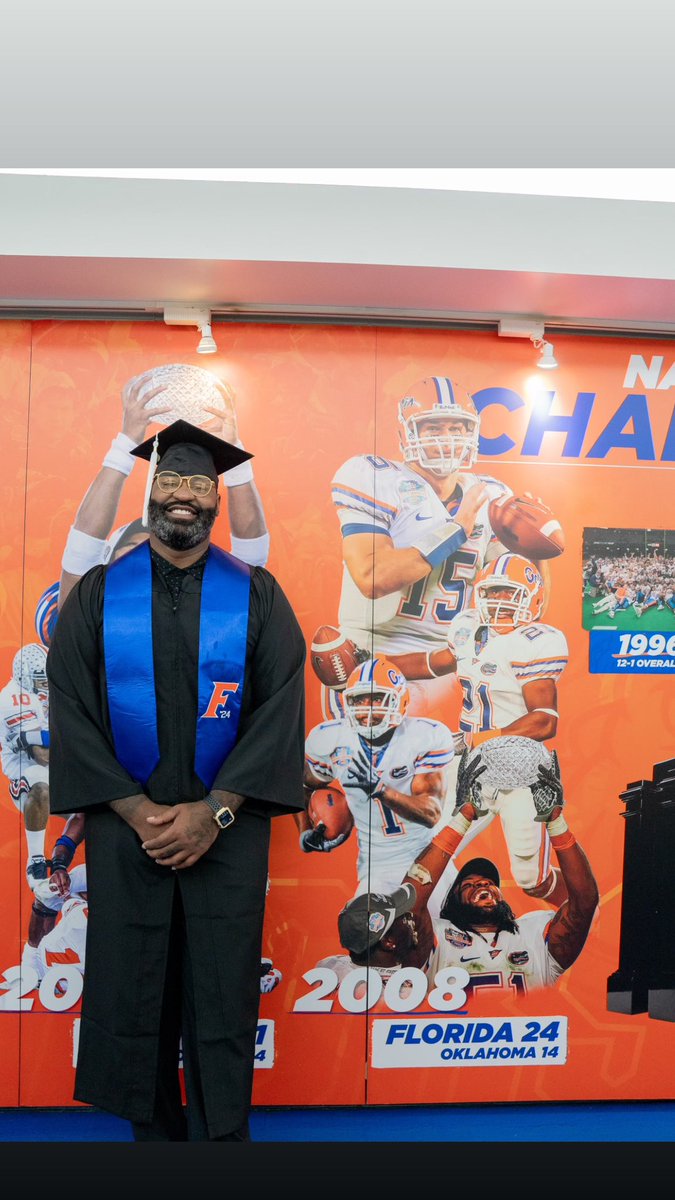 BrandonSpikes55 tweet media