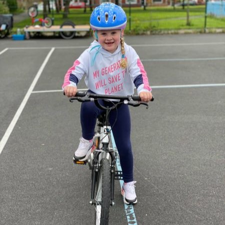 ⭐️⭐️⭐️ Learn to Ride &amp; Bikeability ⭐️⭐️⭐️
🚴🚴🚴 BIKE LESSONS 🚴🚴🚴
😀😀😀 For all ages &amp; abilities ! 😀😀😀

🛞 Age 4 - Adult
🛞 Bikes &amp; helmets are available to borrow
🛞 Weekends, after school, holidays &amp; half terms
