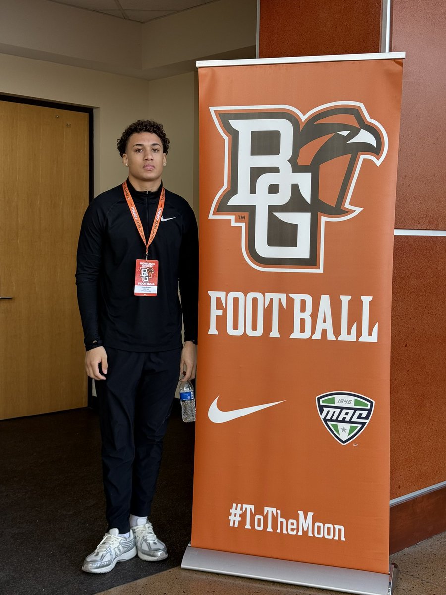 Had a great time at <a href="/BG_Football/">BGSU Football</a> yesterday thank you for having me 
<a href="/Coach_Jackson/">Derrick Jackson</a> <a href="/LakotaWestFB/">Lakota West Football</a> 
<a href="/CoachTomBolden/">Tom Bolden</a> <a href="/ErikCampbell/">Coach Erik Campbell</a>