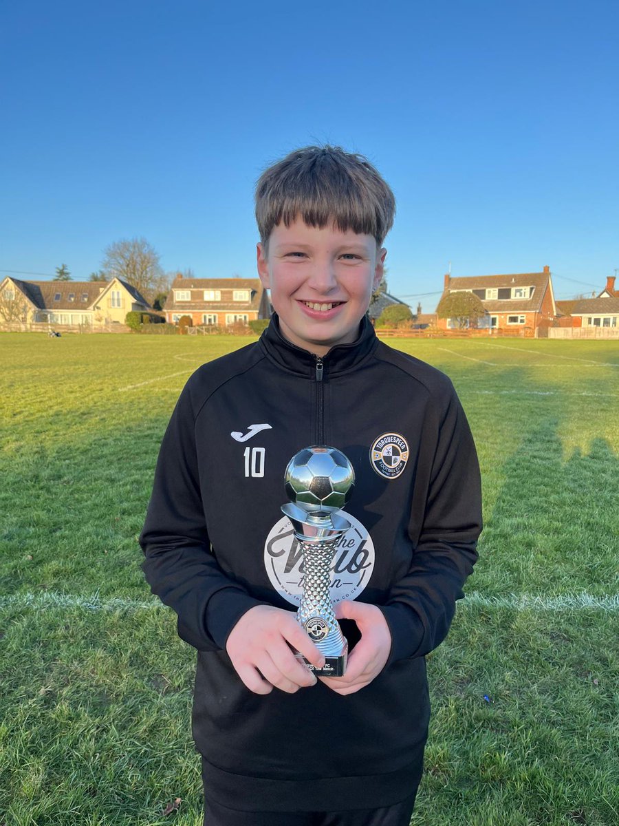 TorquespeedYFC's tweet image. 3 matches completed ✅
4 called off due to frozen pitches 😞

U14 Lionesses winning 8-0 away 💥
U11 Leopards grabbing a win 💥💥
U11 Jaguars narrowly beaten but demonstrated exemplary resilience 💥💥💥

Well done to all our trophy winners today.

COME ON YOU ORANGE 

🧡🖤🧡