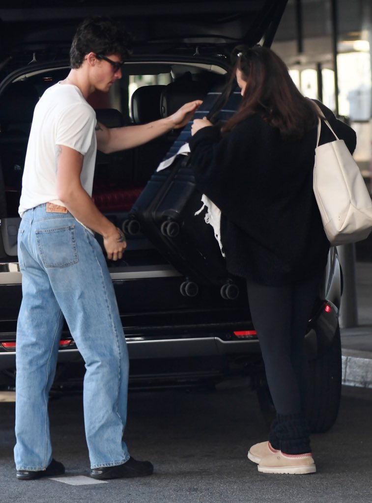 mediaTMU's tweet image. Shawn Mendes and Aaliyah in LA recently