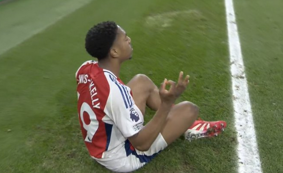 karthikadhaigal's tweet image. LMAOOOOOOOOOOOOOOOOOOOO