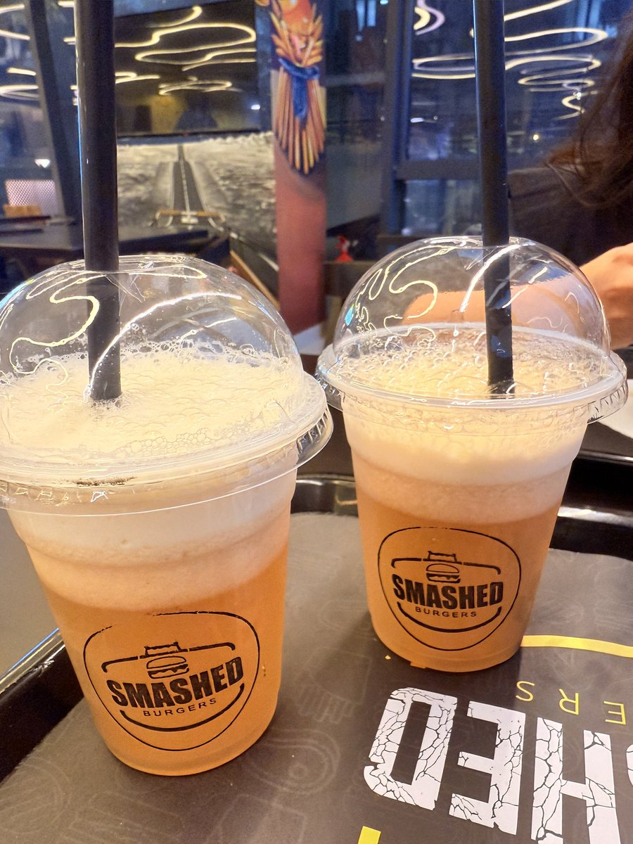 THESKB69's tweet image. Get S M A S H E D..!! 🍔🥤