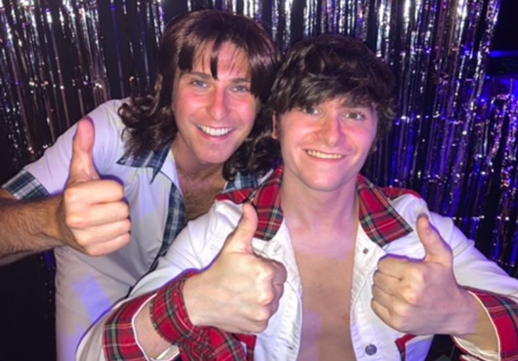 Líam Rudden 🧢 (@liamrudden) on Twitter photo News | Calling all #BayCityRollers’ fans, acclaimed I Ran With The Gang dinner theatre returns to Dine Edinburgh for two nights only.
Link in first comment.
<a href="/IRanWithTheGang/">I Ran With The Gang</a> <a href="/MustSee_Theatre/">Must See Theatre</a> <a href="/alanlongmuirbcr/">Alan Longmuir (Tribute)</a> <a href="/LesMcKeownUK/">Les McKeown</a> <a href="/DineEdinburgh/">Dine Edinburgh</a> News | Calling all #BayCityRollers’ fans, acclaimed I Ran With The Gang dinner theatre returns to Dine Edinburgh for two nights only.
Link in first comment.
<a href="/IRanWithTheGang/">I Ran With The Gang</a> <a href="/MustSee_Theatre/">Must See Theatre</a> <a href="/alanlongmuirbcr/">Alan Longmuir (Tribute)</a> <a href="/LesMcKeownUK/">Les McKeown</a> <a href="/DineEdinburgh/">Dine Edinburgh</a>