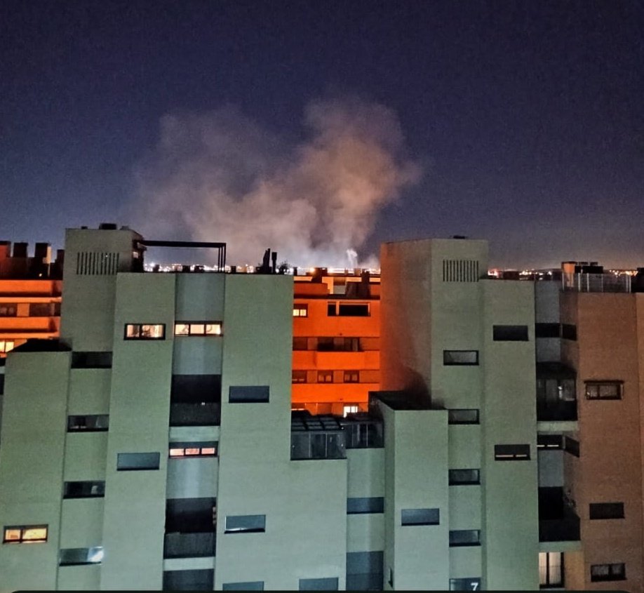 Afectados Corrugados Getafe (@pacorrugados) on Twitter photo Qué curioso..
La señora <a href="/sara_heba/">Sara Hernández</a> sí pide a la <a href="/ComunidadMadrid/">Comunidad de Madrid</a> la zona tensionada, pero ni pon un pie en el juzgado para que <a href="/IdiazAyuso/">Isabel Díaz Ayuso</a> deje de premiar a la fundición anticuada e ilegal que nos ahoga con agentes tóxicos a niveles
desproporcionados.
<a href="/PsoeGetafe/">PSOE Getafe/♥️</a> <a href="/psoe_m/">PSOE Madrid</a> Qué curioso..
La señora <a href="/sara_heba/">Sara Hernández</a> sí pide a la <a href="/ComunidadMadrid/">Comunidad de Madrid</a> la zona tensionada, pero ni pon un pie en el juzgado para que <a href="/IdiazAyuso/">Isabel Díaz Ayuso</a> deje de premiar a la fundición anticuada e ilegal que nos ahoga con agentes tóxicos a niveles
desproporcionados.
<a href="/PsoeGetafe/">PSOE Getafe/♥️</a> <a href="/psoe_m/">PSOE Madrid</a>