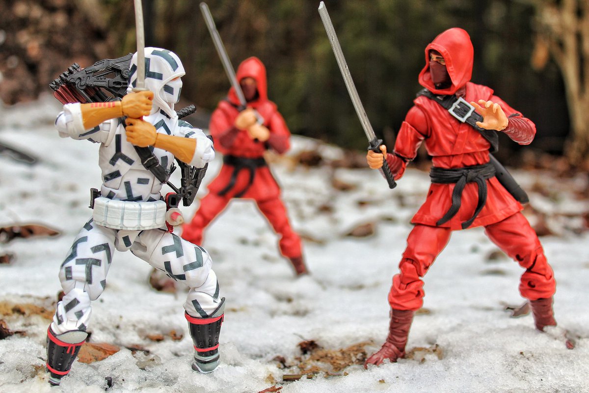 I just had to. Love this new Storm Shadow Ver. 2. With some tweaks. #cobrasunday #gijoe #hasbro #gijoeclassified #customactionfigures #cobra  #gijoenation #gijoecommunity #gijoecollector #actionfigures #actionfigurephotography #toyphotography #toyartistry