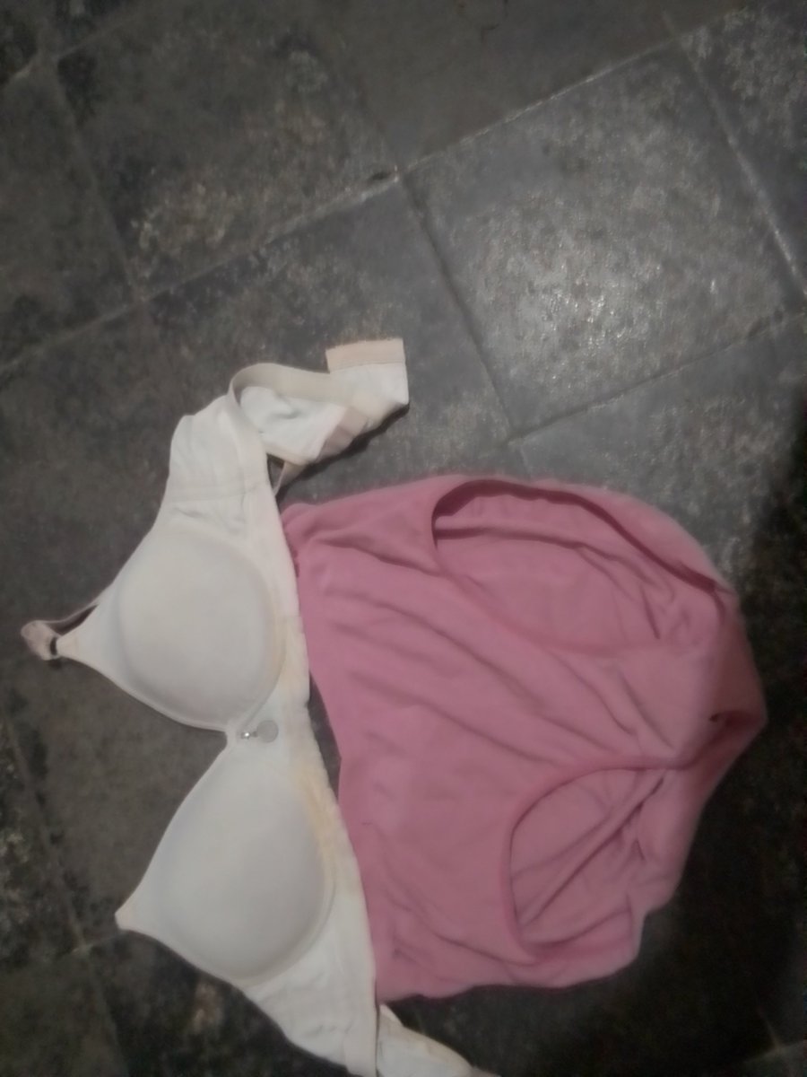 Harumnyo keringat memek💦🤤